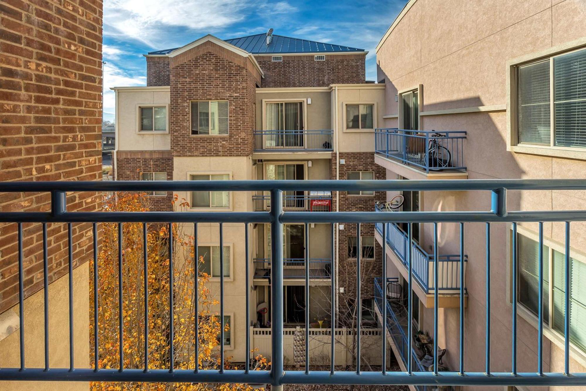 1-Bedroom Condo In The Heart Of The City ソルトレイクシティ エクステリア 写真